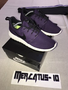 nike yeezy purple
