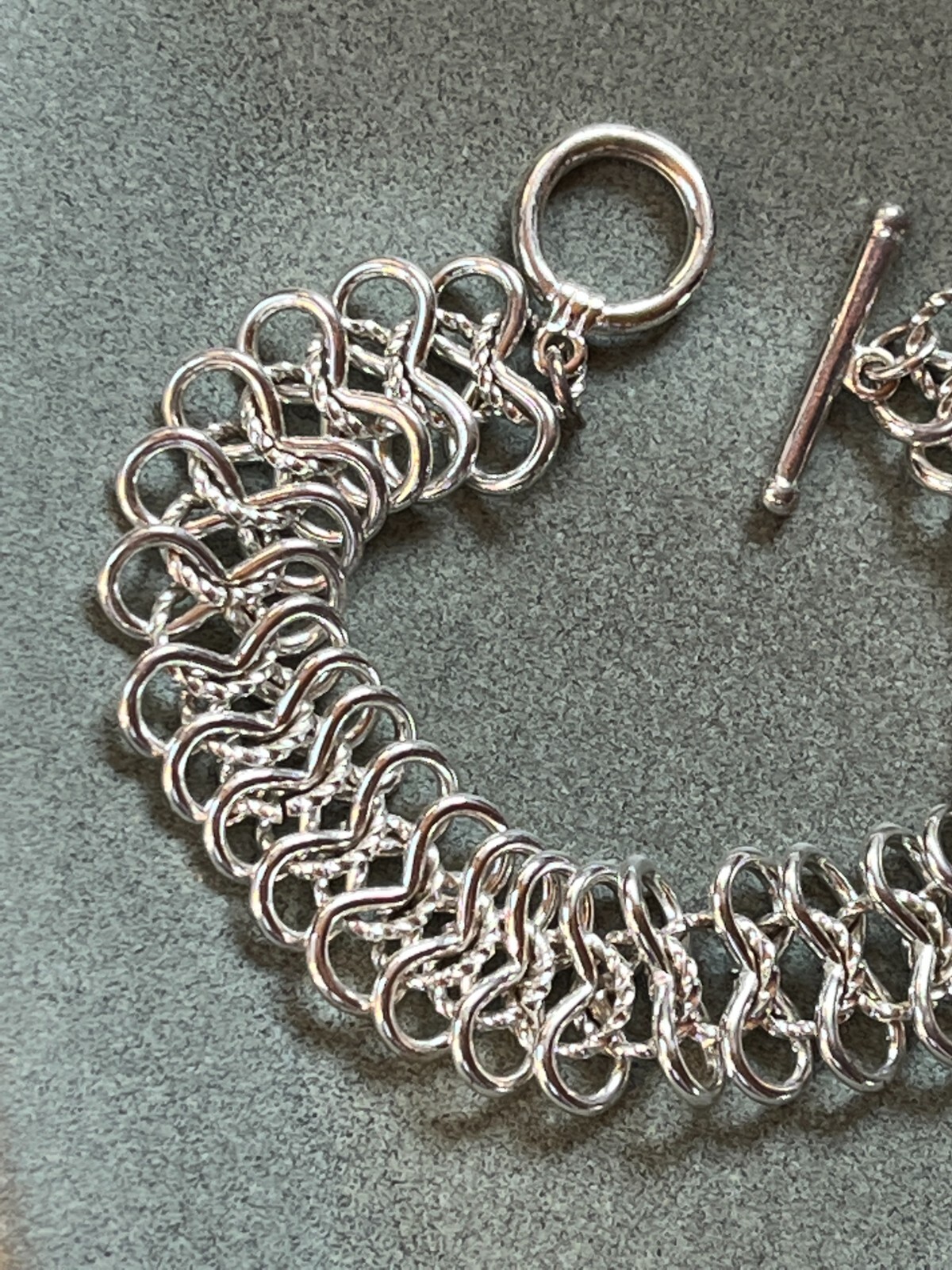 Unique Silvertone Infinity Loop Link Bracelet – 7… - image 3