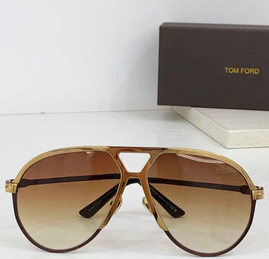 Tom Ford Xavier Sunglasses TF1060 Gold/Brown Gradient With Case