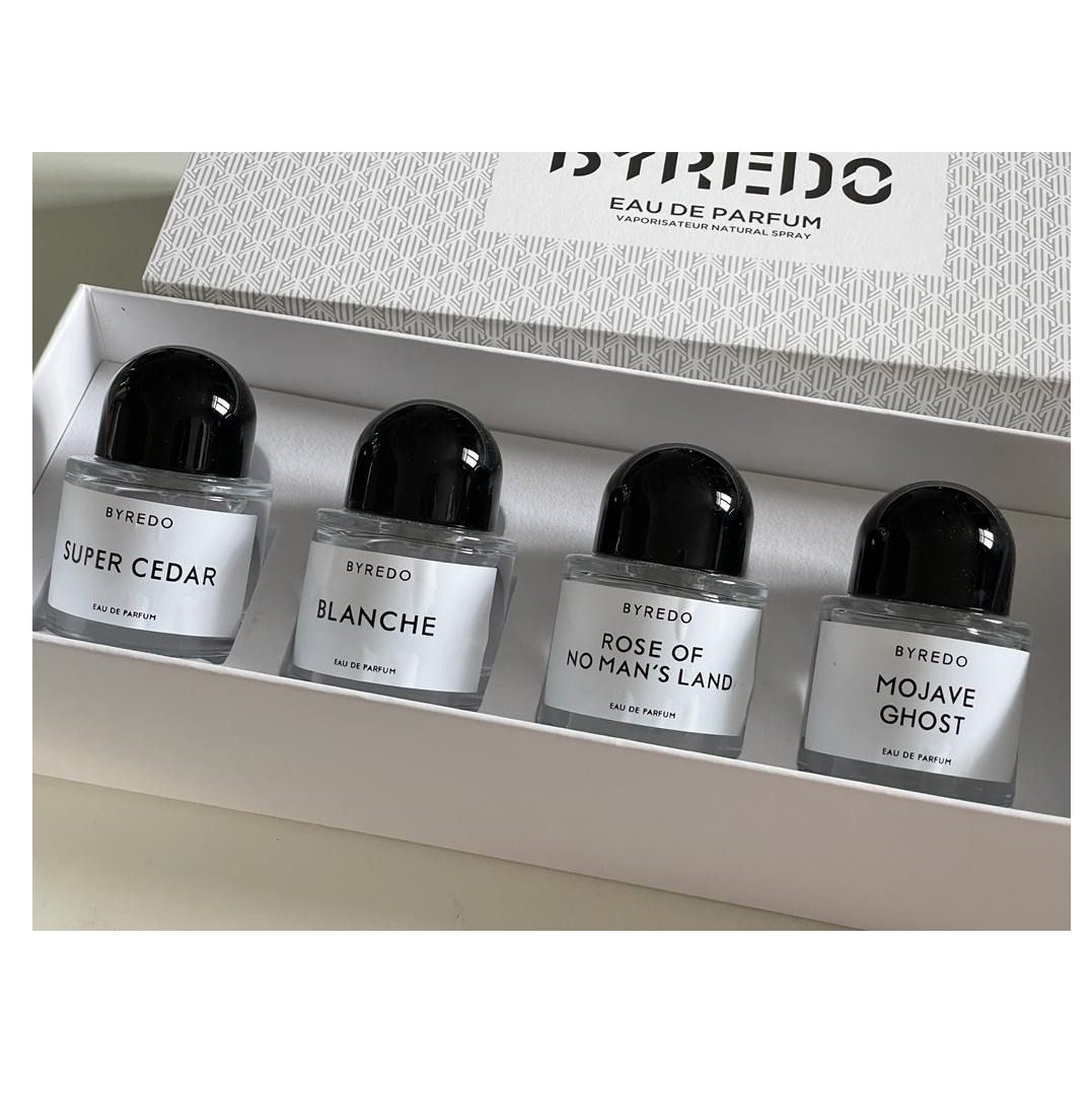 新品未使用　Byredo バイレード パフューム　サンプル４本セット Byredo Gift Set 4x30ML Perfume Eau De Parfum Spray Unisex Perfume