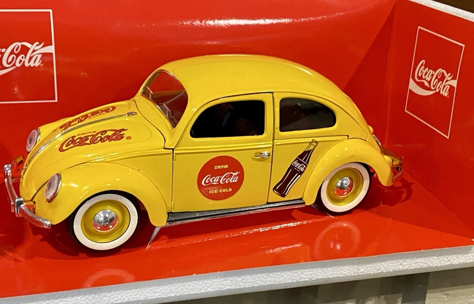 Coca-Cola 1979 Yellow VW Volkswagen SPLIT WINDOW Beetle Die Cast Car 1/18 VW BUG - Image 4 of 4