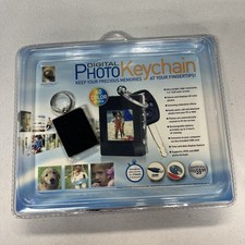 Digital 60 Color Photo Keychain Innovage New Sealed Keyring LCD Color Screen