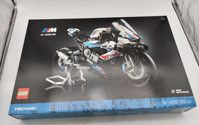 LEGO 42130 BMW M 1000 RR Sealed New MISB Technic Technic EOL Motorcycle 42056