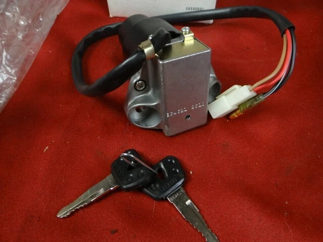 Switch, Ignition, NOS Yamaha 1982-83 XT125 XT200R, 15A-82501, 15A-82508 - Image 3 of 4