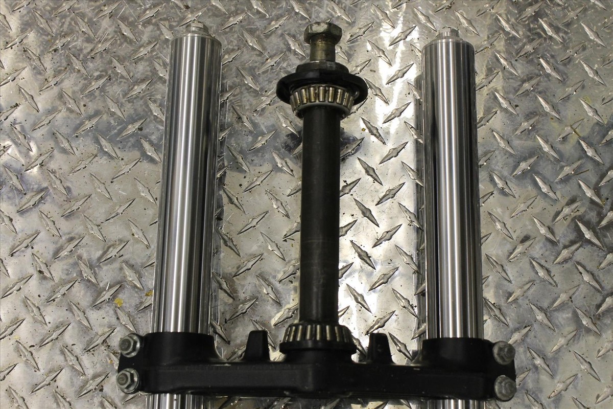 1992 KAWASAKI ZX 1100 NINJA FRONT FORK TUBES LOWER TRIPLE TREE