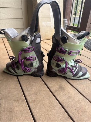 Black Diamond Stiletto Telemark Ski Boots 26 with Boa System- Used Once Womens