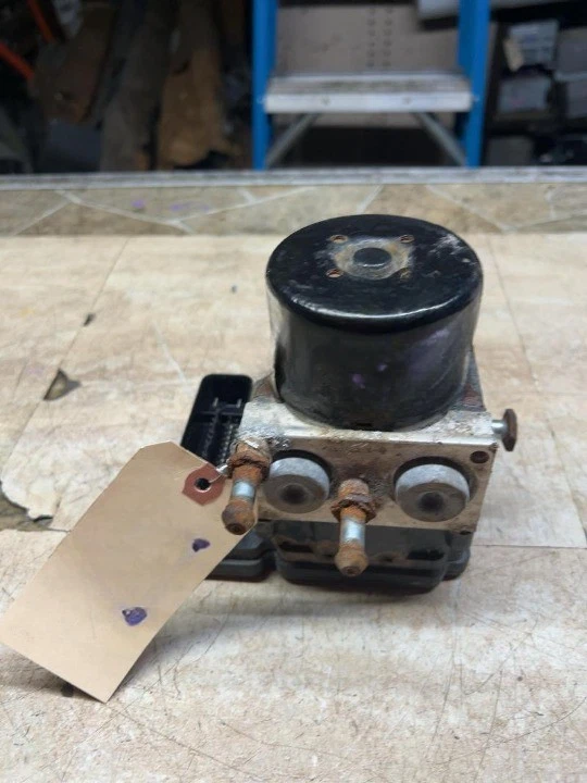 2009-2011 Chevrolet HHR ABS Anti Lock Brake Pump Control Module Assembly OEM Foto 2 de 4