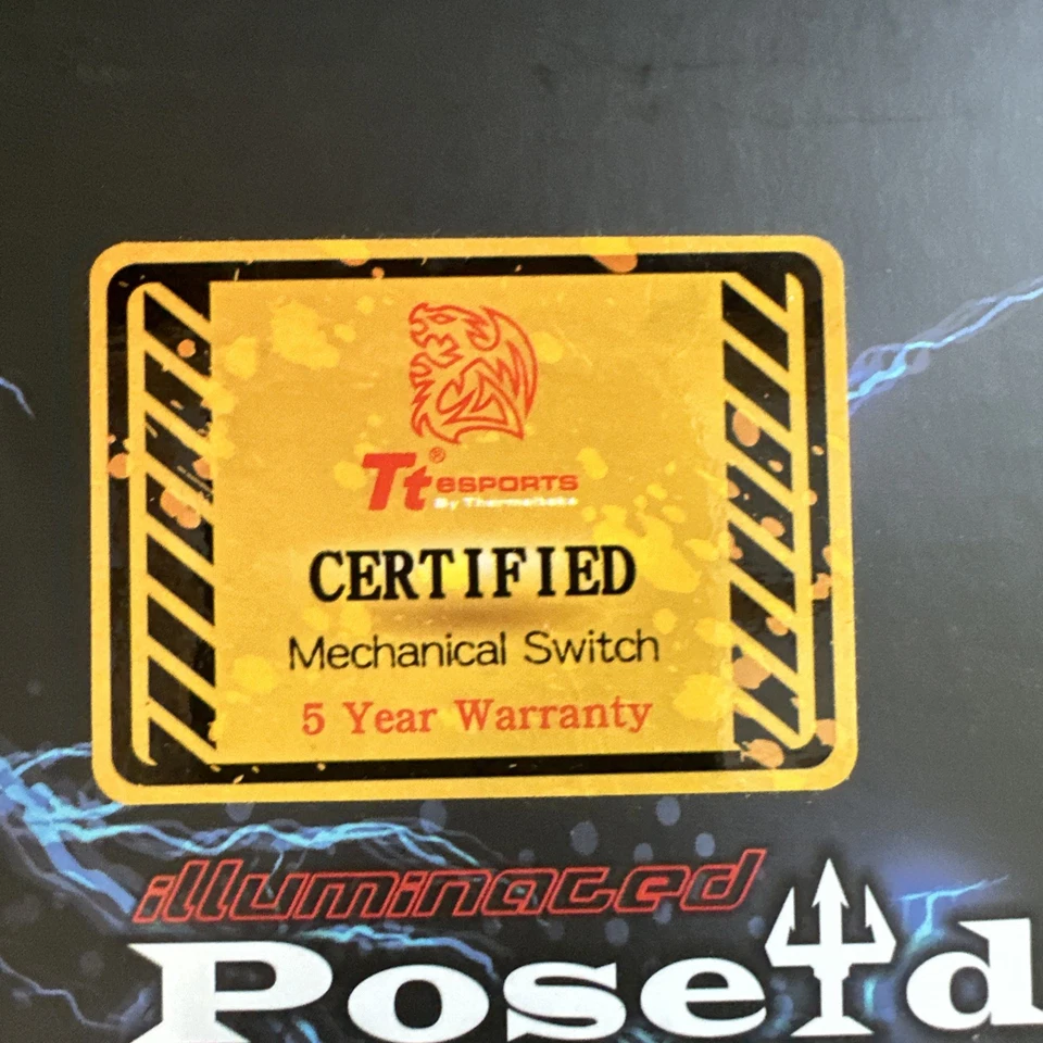 Teclado Iluminado Interruptor Azul Tt eSPORTS Poseidon Z (KB-PIZ-KBLLUS-01) Foto 3 de 4