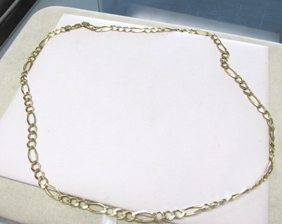 MEN'S 25 inch 10k Solid Gold Figaro Link  Chain Necklace 6.2 mm Wide  Make Offer