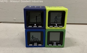 Radica Cube World Electronic Handheld Game Lot of 4 Chief Handy Dash Dusty