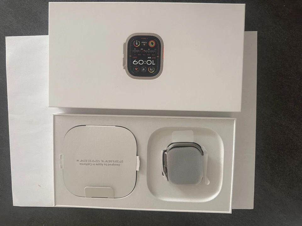 Apple Watch Ultra 2, photo 2 sur 5