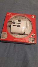 Skross Travel Adapter Pro Light USB 2xA - World Charger Adapter White 1302470 