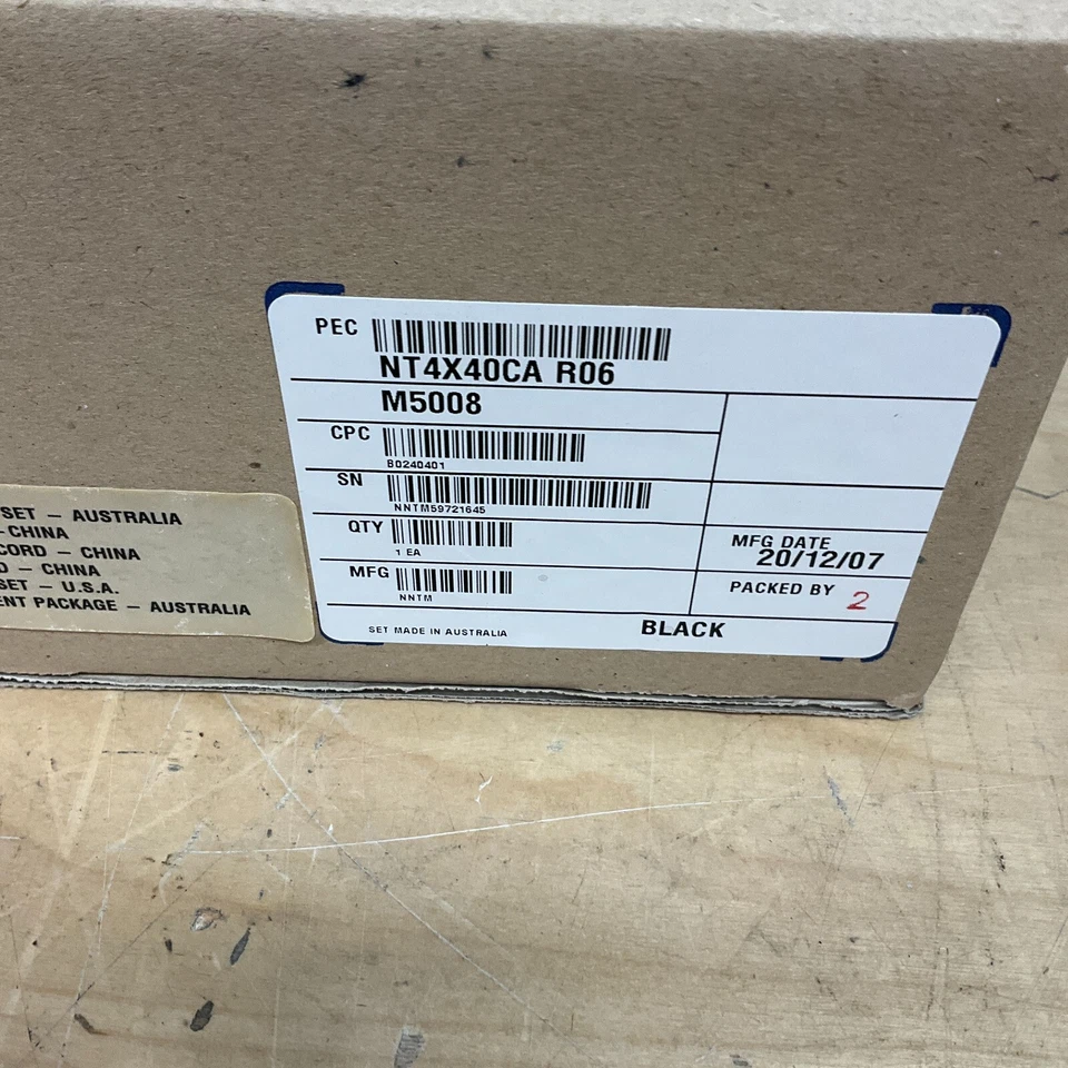 Nortel Aastra M5008 NT4X40 Meridian Business Phone Set, Digital Office Phone New - Image 2 of 4