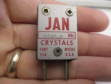 5555.5 KC kHz FT-243 quartz Radio crystal - TESTED