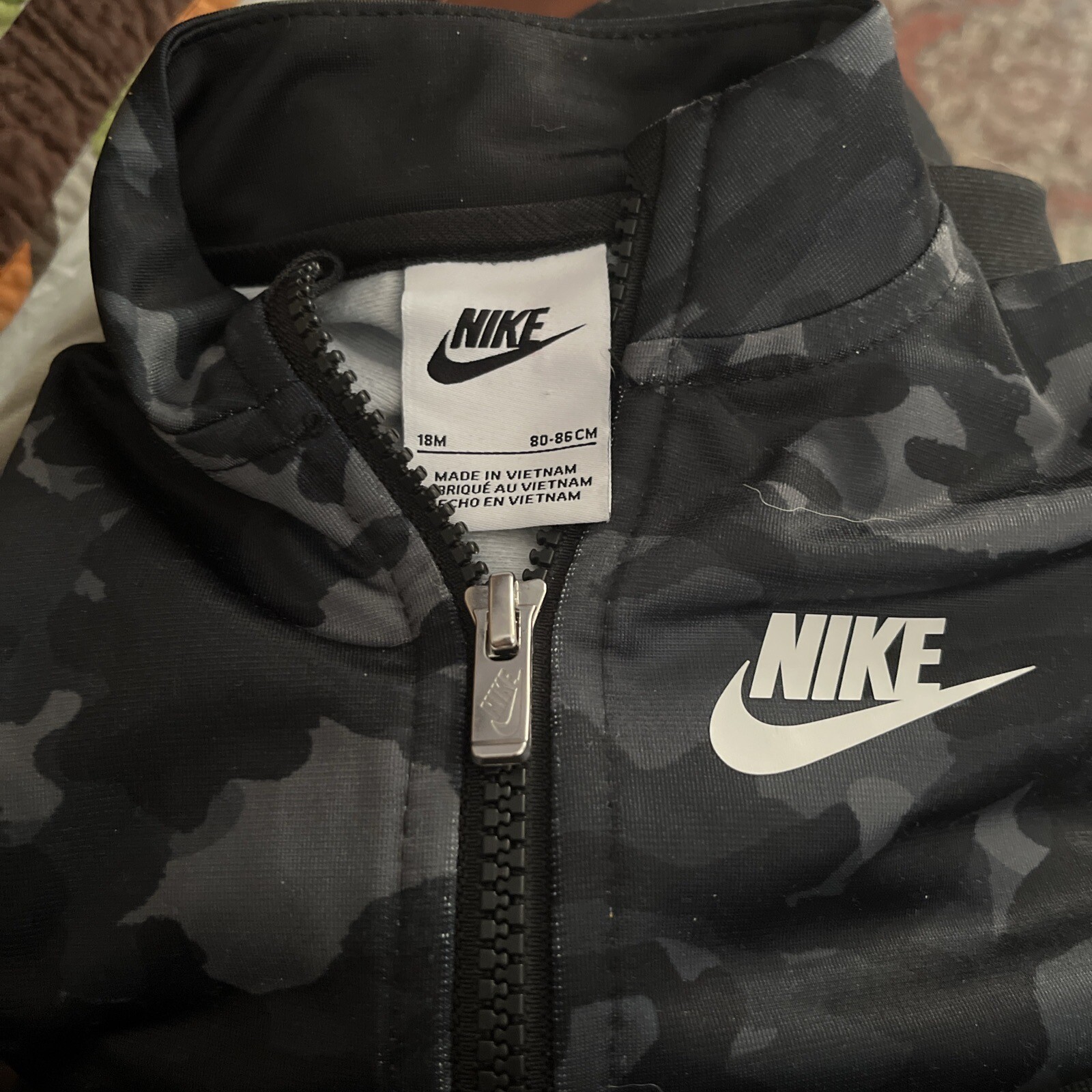 Nike Baby Boys Camo Green Black Track Suit Jogging Set Sz 18 Months Euc