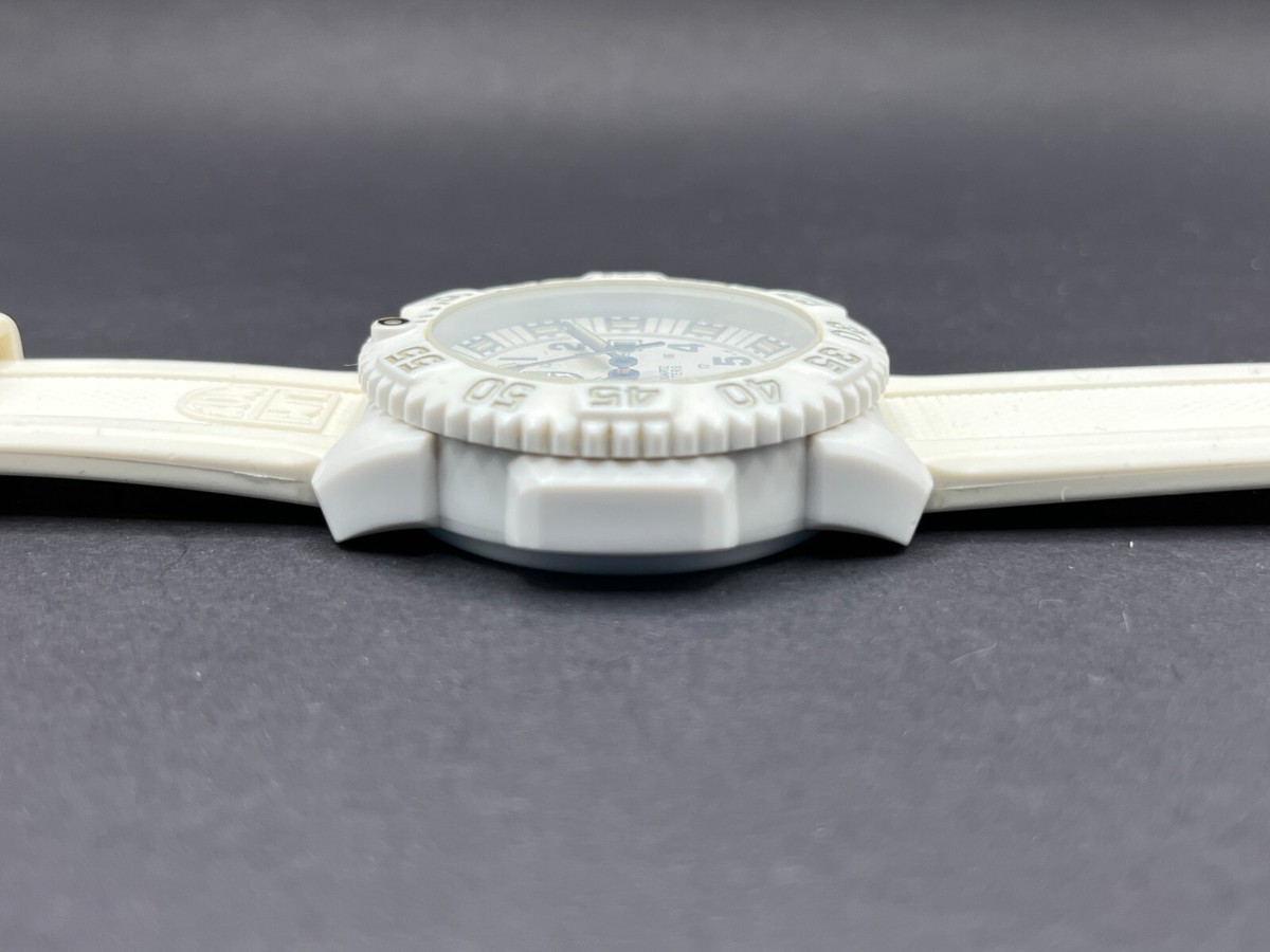 LUMINOX Navy Seals3050/3950 稼動品 Luminox Navy Seal 3050/3950 3050 3950 Quartz White Men's