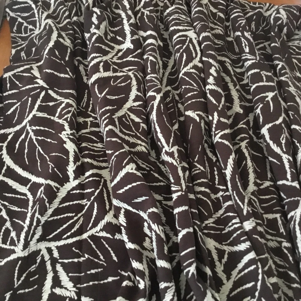 Precioso tejido jersey elástico marrón/crema, 0,90 metros Foto 3 de 4