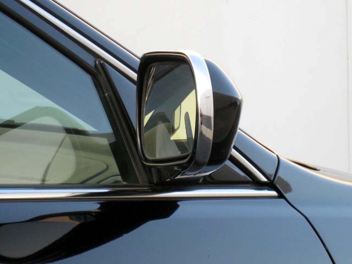 MWMotoring Chrome Side Mirror Trim Molding – 2-Piece Set – Fits Jaguar – 5-Year Warranty