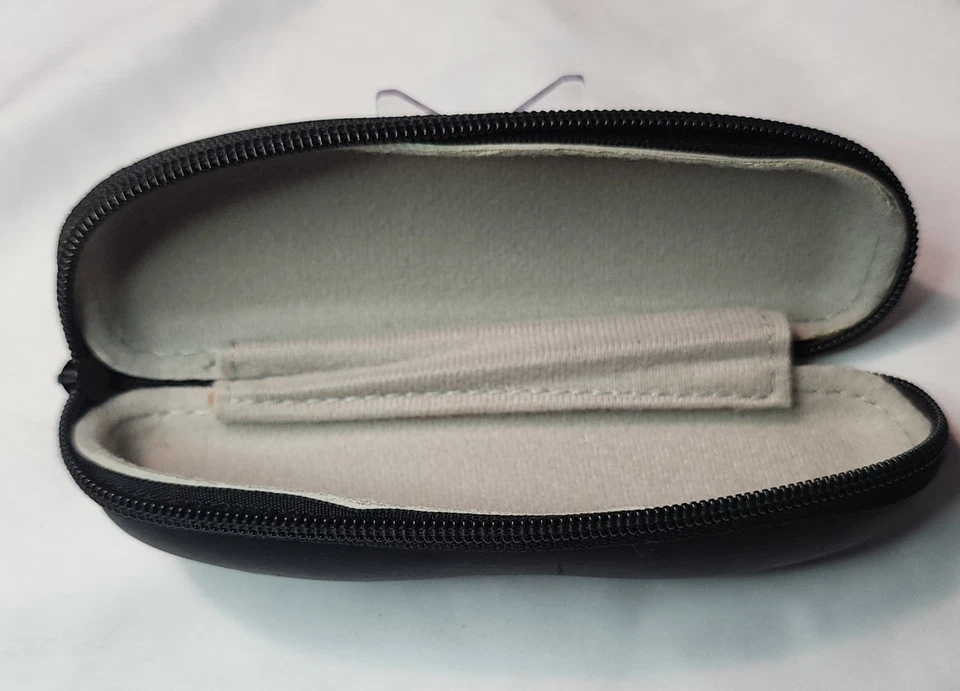 VOGUE Negro Cremallera Dura Almeja Carcasa Gafas Gafas de Sol Estuche - SOLO ESTUCHE Foto 2 de 4