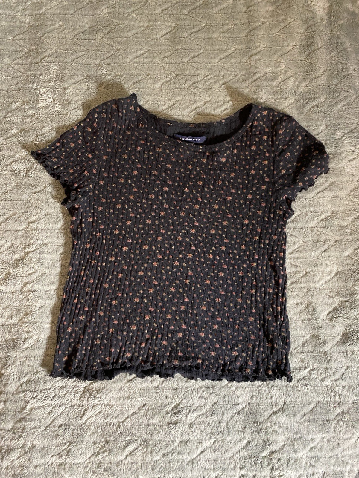 American Eagle Outfitters Women's Floral Babytee T-Shirt Size XSmall