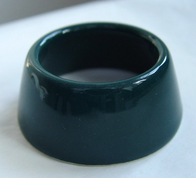 °°° ARABIA IITTALA TEEMA KILTA D'GRÜN EIERHALTER/EIERRING D/H = 5,9/2,4 CM °°°