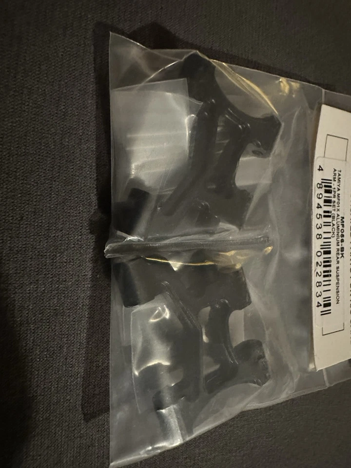 Tamiya Alu Hinterer Achsschenkel GPM MF056-BK für MF01X Schwarz Neu OVP - Bild 2 von 4