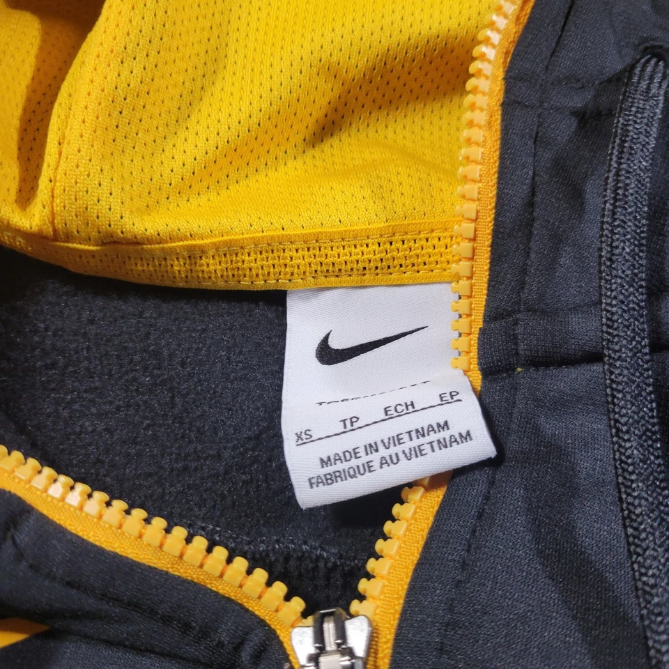 Lot of 3 Nike Missouri Tigers Mizzou T Shirt Jacket Adult XS - Image 3 of 4