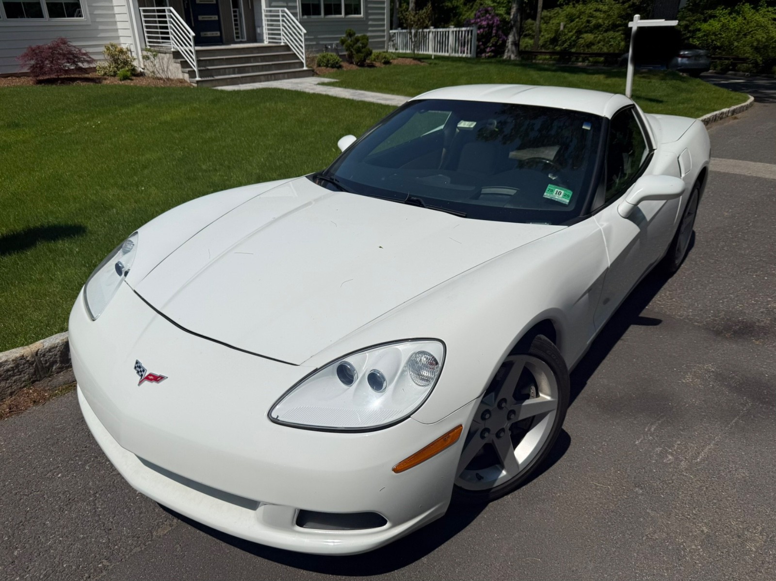 2007 White Chevrolet Corvette   | C6 Corvette Photo 2