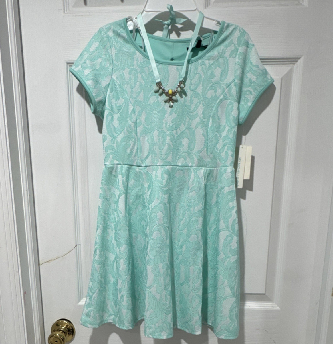 My Michelle Green Lace Floral Fit & Flare Knee Length Dress Round Neck Size 10