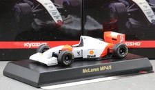 Kyosho 1/64 McLaren Formula One Collection Ford F1 MP4/8 1993 No.8 Ayrton Senna