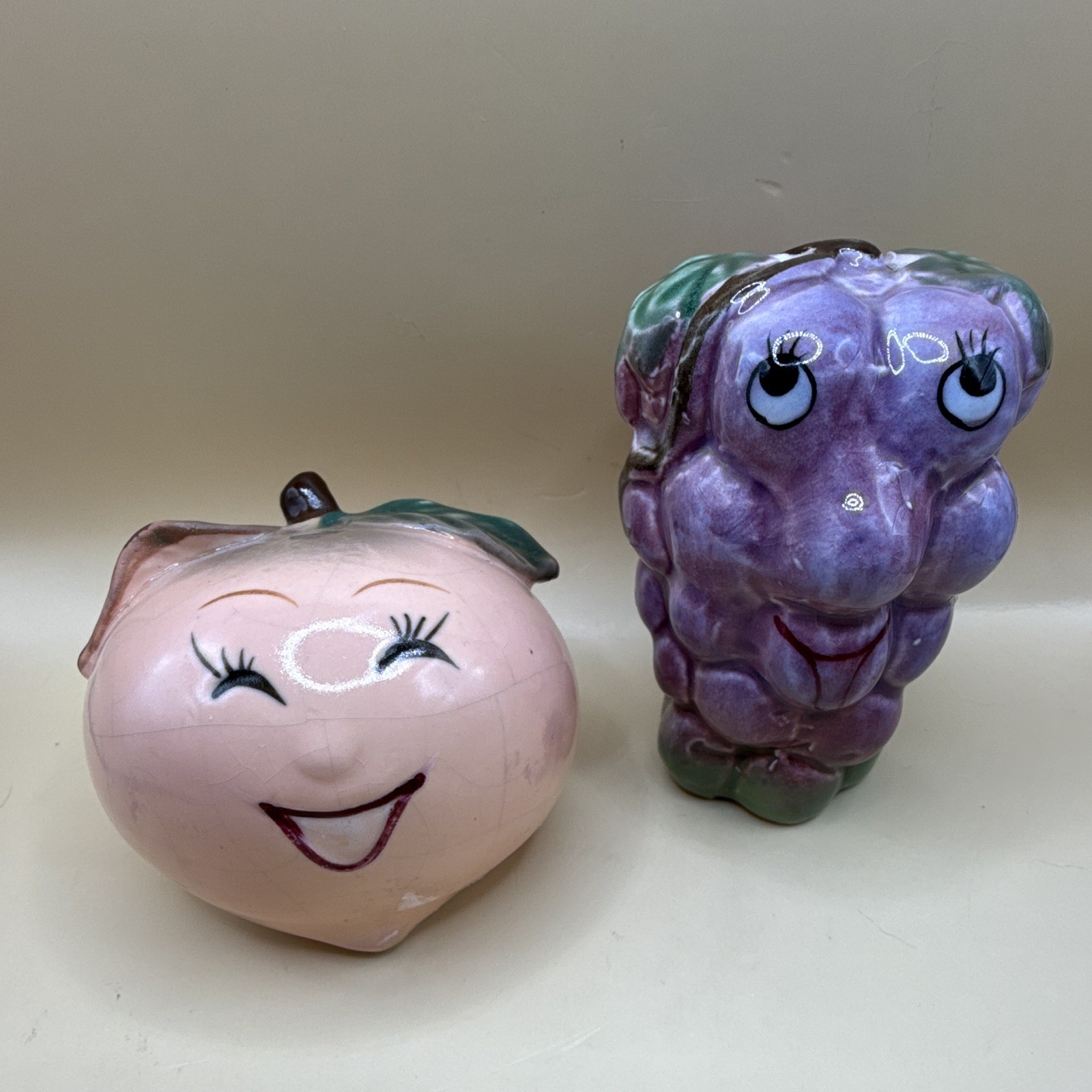 Vintage MCM Anthropomorphic Peaches grapes Salt & Pepper Shakers Japan