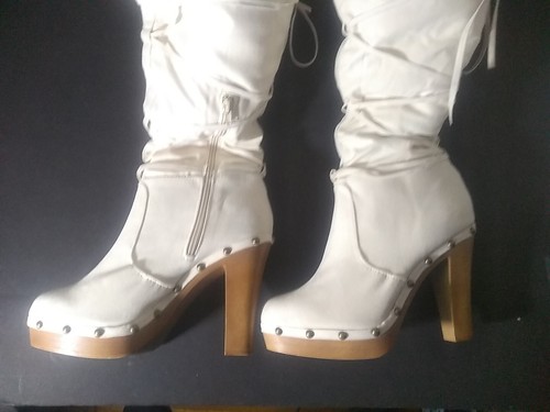 Joaninha Heeled Boots Women's Size 10 - Picture 4 of 9
