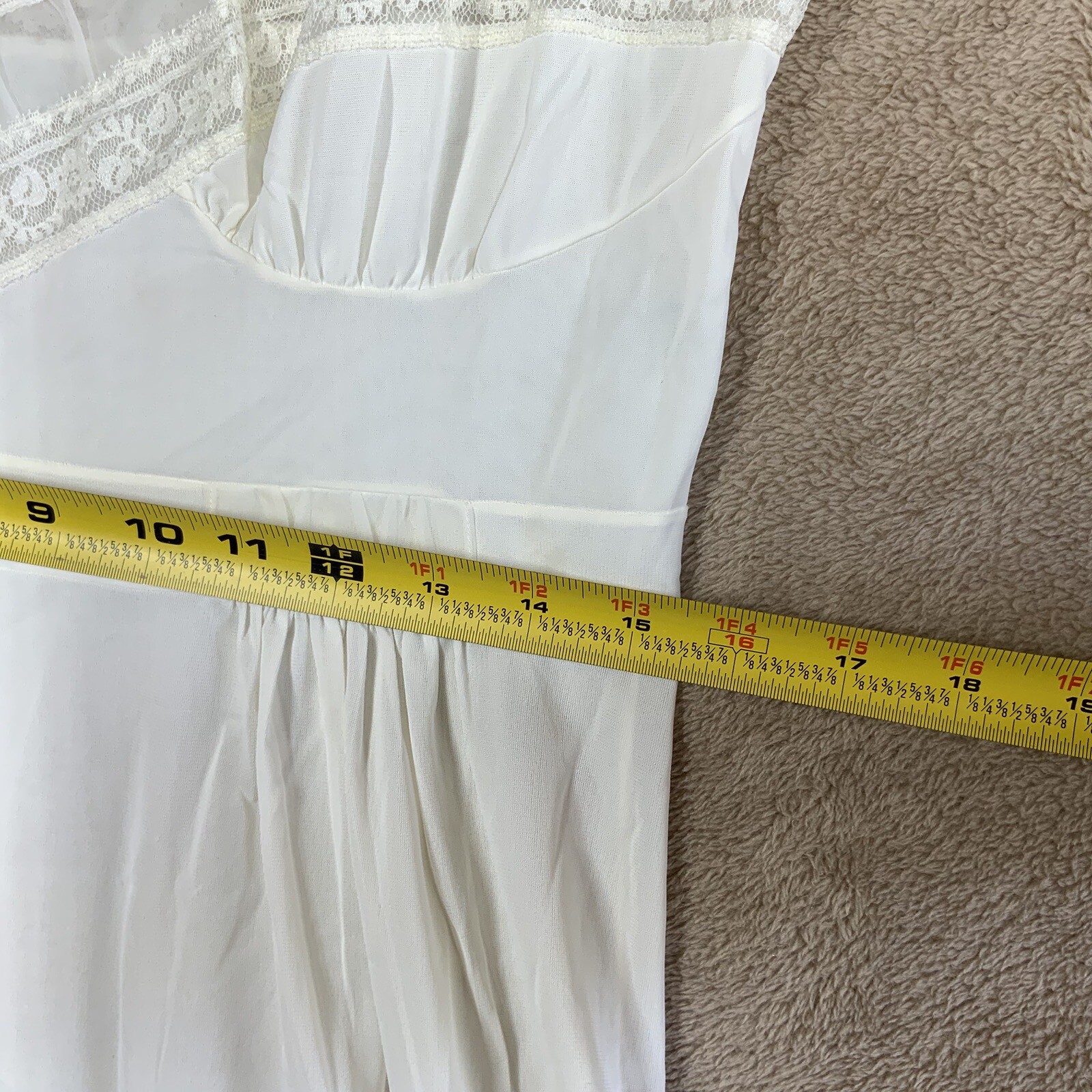 VTG Ivory Long Nylon Nightie Nightdress Sz 38 KAYSER Luxite Coquette Fairy Sexy