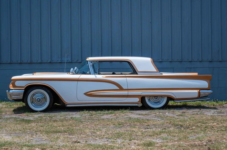 1960 年福特雷鸟定制 — 第 2/4 张图片