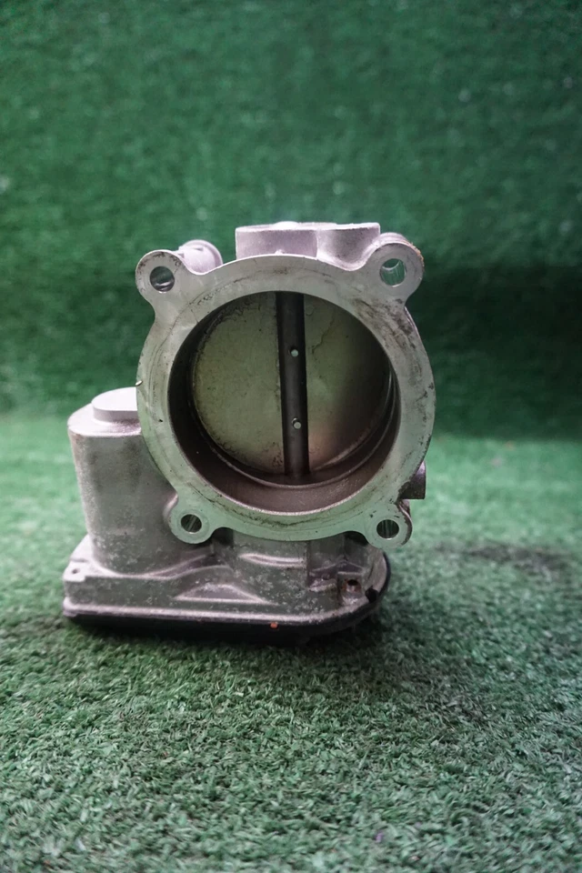 Ford Flex 2017 3,5 L carrocería del acelerador OEM AT4E9F991EL Foto 3 de 4