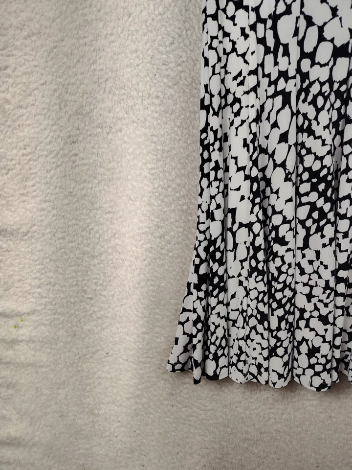 American Living Women Dress 8 White Print PolyBlend Short Sleeve Ruffle Knee Fit - Image 4 of 4