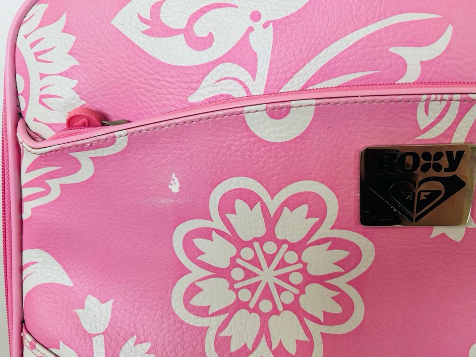 Vintage Roxy Quicksilver Pink Floral Travel suitcase - Image 2 of 4