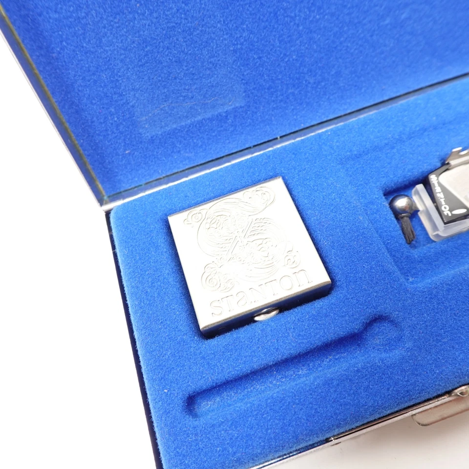 Cartucho fono Stanton 681EE con lápiz óptico, cepillo y estuche original - vintage Foto 3 de 4