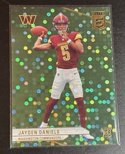 2024 Panini Donruss Elite - Rookies Jayden Daniels #165 Green Disco (RC)