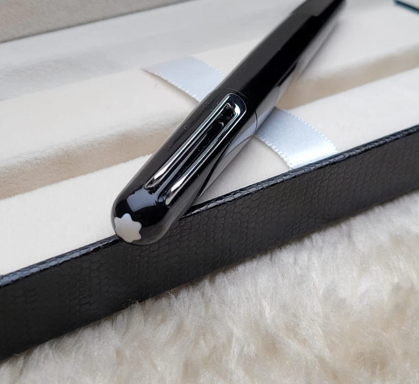 Bolígrafo Montblanc M Marc Newson - Negro Brillante - MB117149 - CAJA COMPLETA Foto 3 de 4