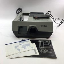 Vivitar AutoFocus Slide Projector 300AF No Carousel w Original Manual and Remote