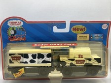 Thomas Friends Wooden Railway Train SODOR DAIRY CARS w/SOUND 2006 NEW IN BOX