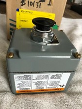 Square D Pushbutton Control Station 9001KYK12 Ser. B