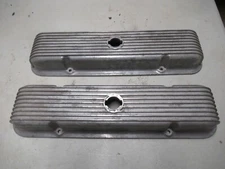 Vintage Pontiac 389, 400, 421, 428, 455 Cal Custom 9 fin valve covers. Excellent