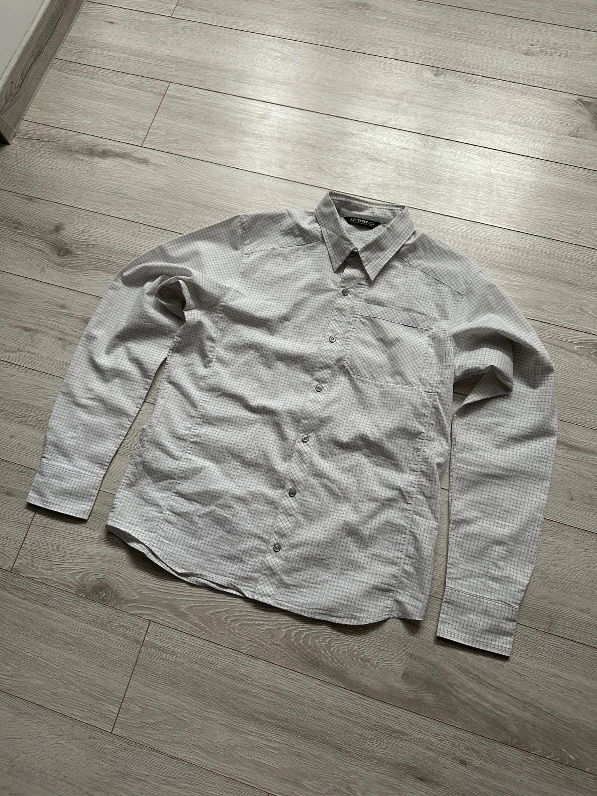 Men’s Arcteryx Long Sleeve Plaid Shirt Button Up Outdoor Trekking Size S