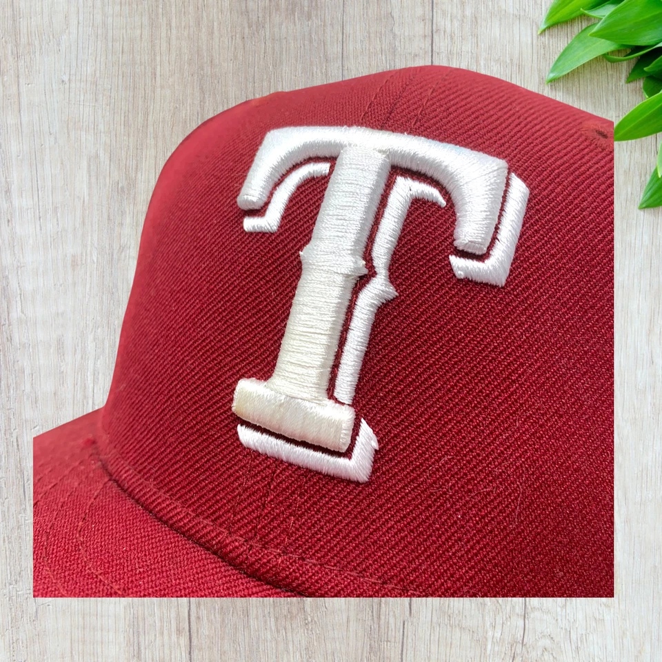 Texas Rangers MLB Fitted Baseball Hat Cap New Era Maroon Twill Sz 7 3/8 59Fifty - Image 3 of 4