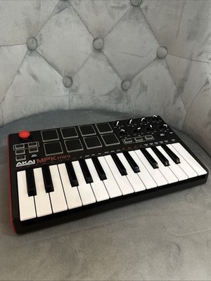Akai Professional MPK Mini Midi Keyboard Music Production 25-Key UNTESTED