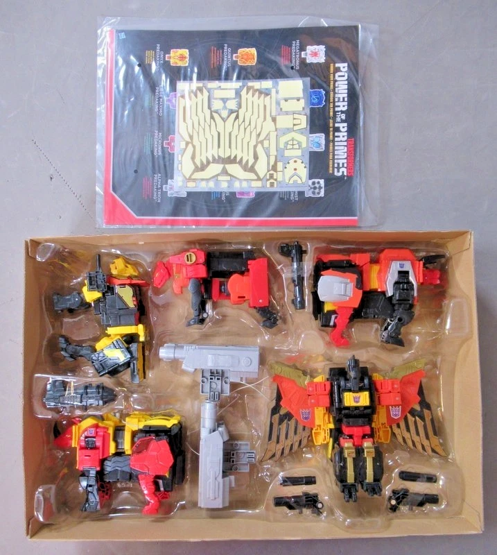 Takara Tomy Transformers PP-31 Predaking Power of the Primes Figure Toy - Image 3 of 3