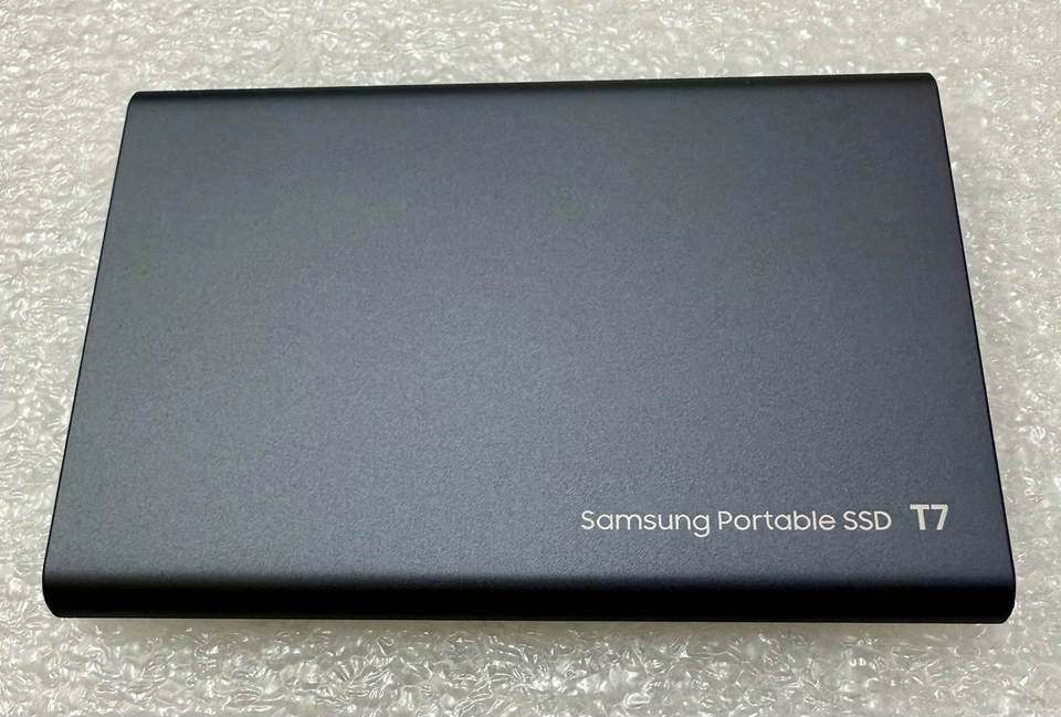 Samsung T7 MU-PC2T0T 2TB External Portable SSD - Titan Gray Grade A. Fast Ship - Image 4 of 4