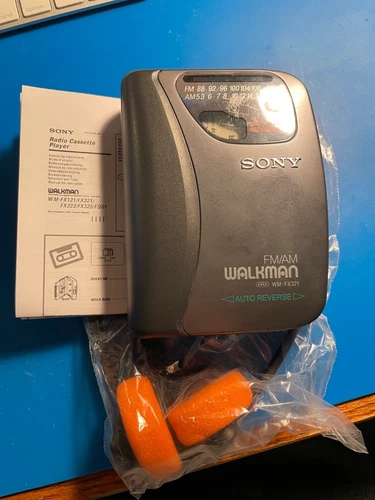 Vintage Sony Walkman WM-FX321 AM/FM Radio Cassette Working